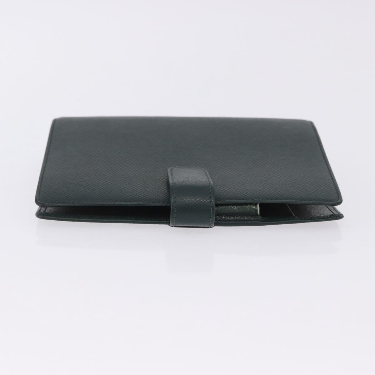 LOUIS VUITTON Taiga Agenda MM Day Planner Cover Epicea R20403 LV Auth ar14231