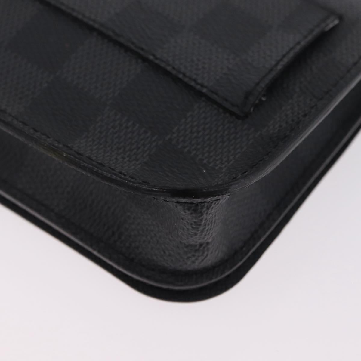 LOUIS VUITTON Graphite Ceinture Pochette Homme Pouch M6837 LV Auth ar14287