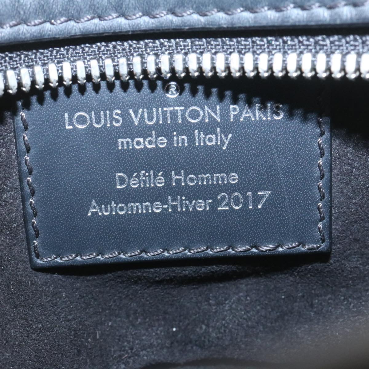 LOUIS VUITTON Supreme Epi Danube Shoulder Bag Black M53431 LV Auth ar5973SM