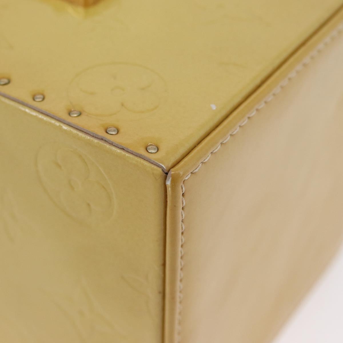 LOUIS VUITTON Monogram Vernis Bleecker Cosmetic Pouch Beige M91002 Auth ARZ033