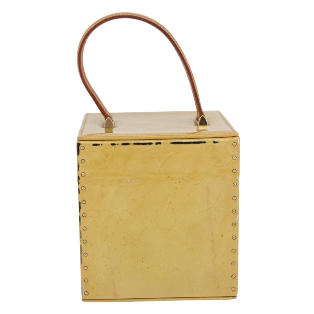 LOUIS VUITTON Monogram Vernis Bleecker Cosmetic Pouch Beige M91002 Auth ARZ033