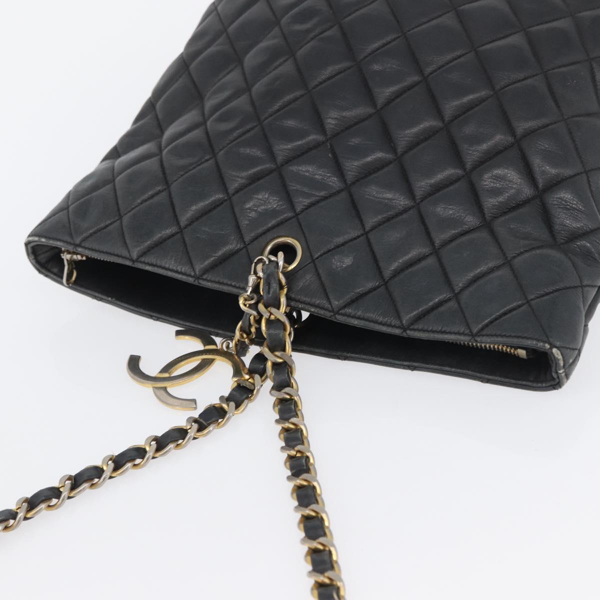 CHANEL Matelasse Chain Shoulder Bag Lamb Skin Black Gold CC Auth ARZ445