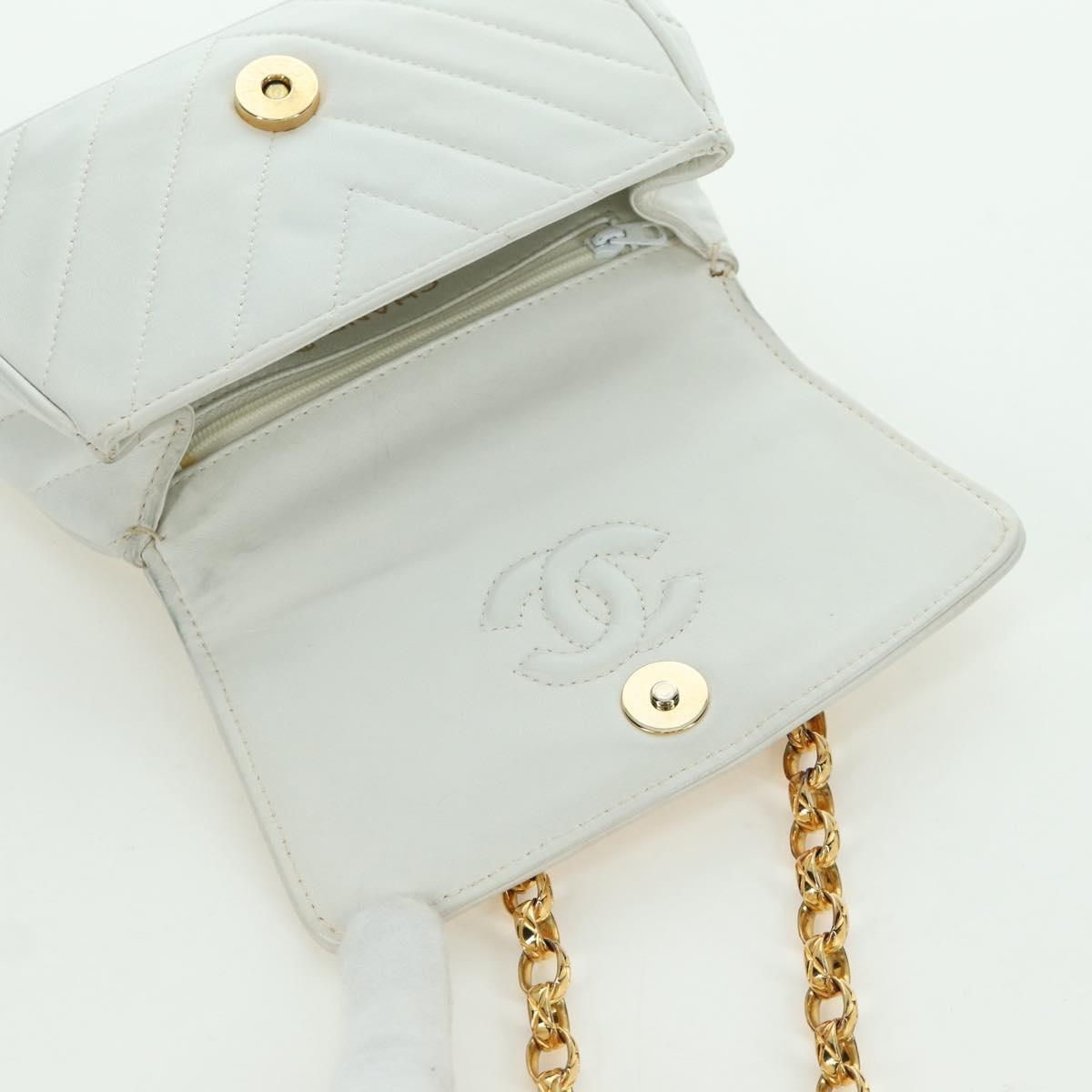 CHANEL Griboa V Stitch Chain Shoulder Bag Leather White Gold CC Auth ARZ551SAV