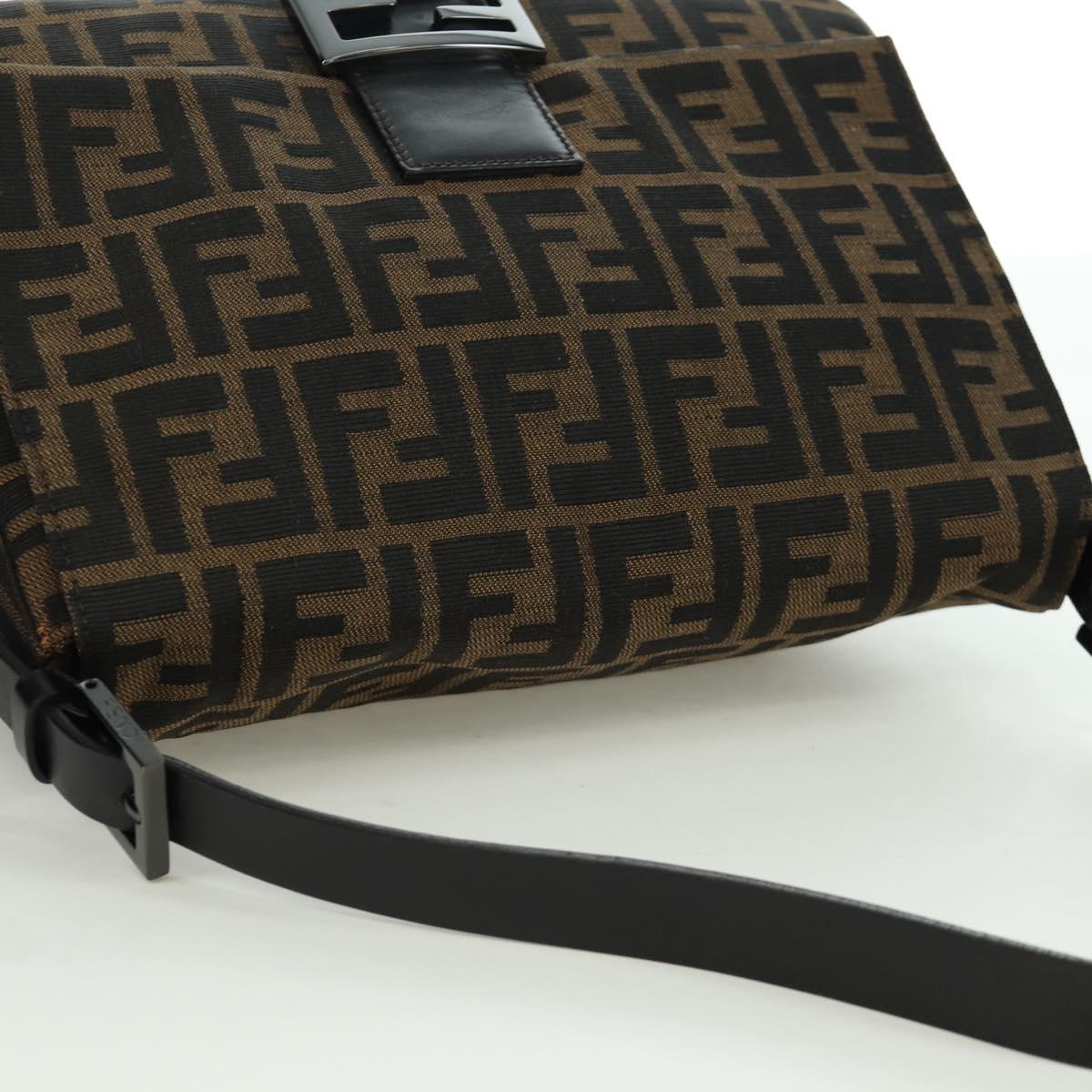 FENDI Zucca Canvas Mamma Baguette Shoulder Bag Black Brown Auth ARZ597SAV