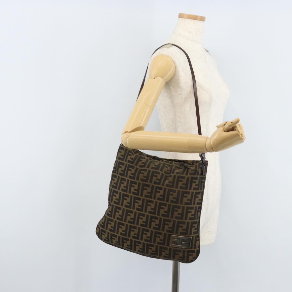 FENDI Zucca Canvas Shoulder Bag Brown Black Auth ARZ776