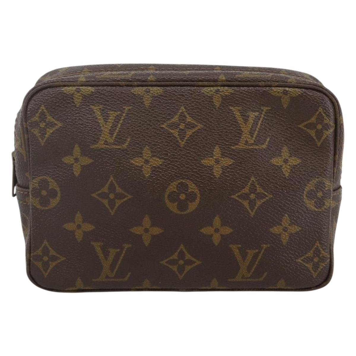 LOUIS VUITTON Monogram Trousse Toilette 18 Pouch M47526 LV Auth ARZ813