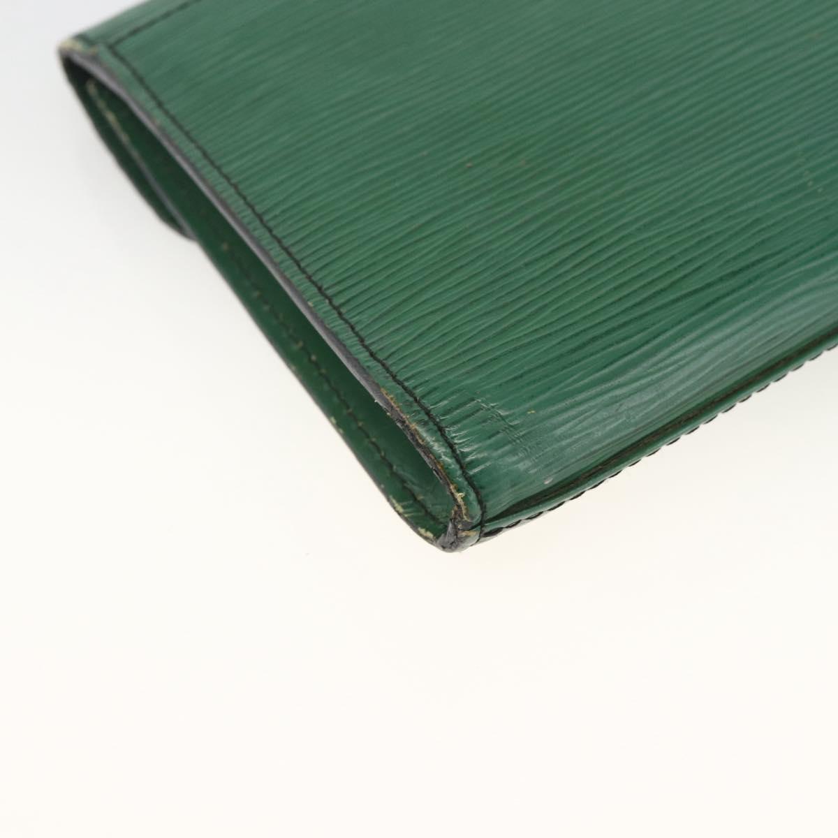 LOUIS VUITTON Epi Art Deco Clutch Bag Green M52634 LV Auth ARZ821