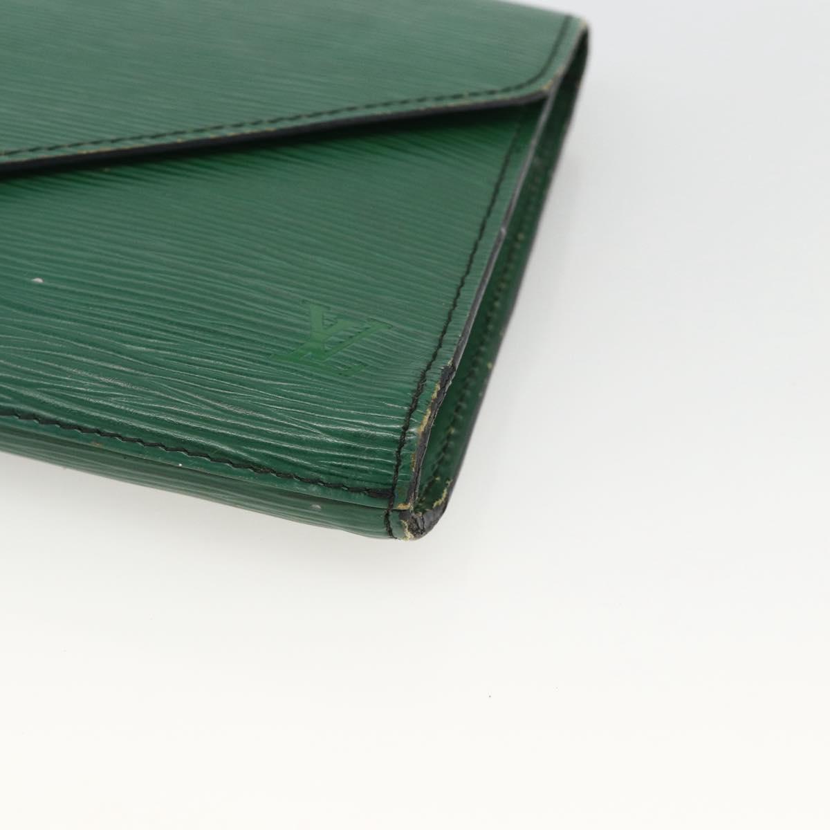 LOUIS VUITTON Epi Art Deco Clutch Bag Green M52634 LV Auth ARZ821