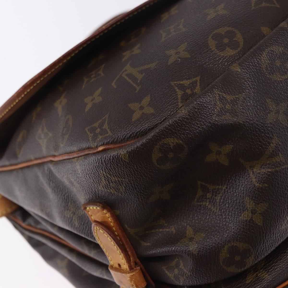 LOUIS VUITTON Monogram Saumur 35 Shoulder Bag M42254 LV Auth BA055
