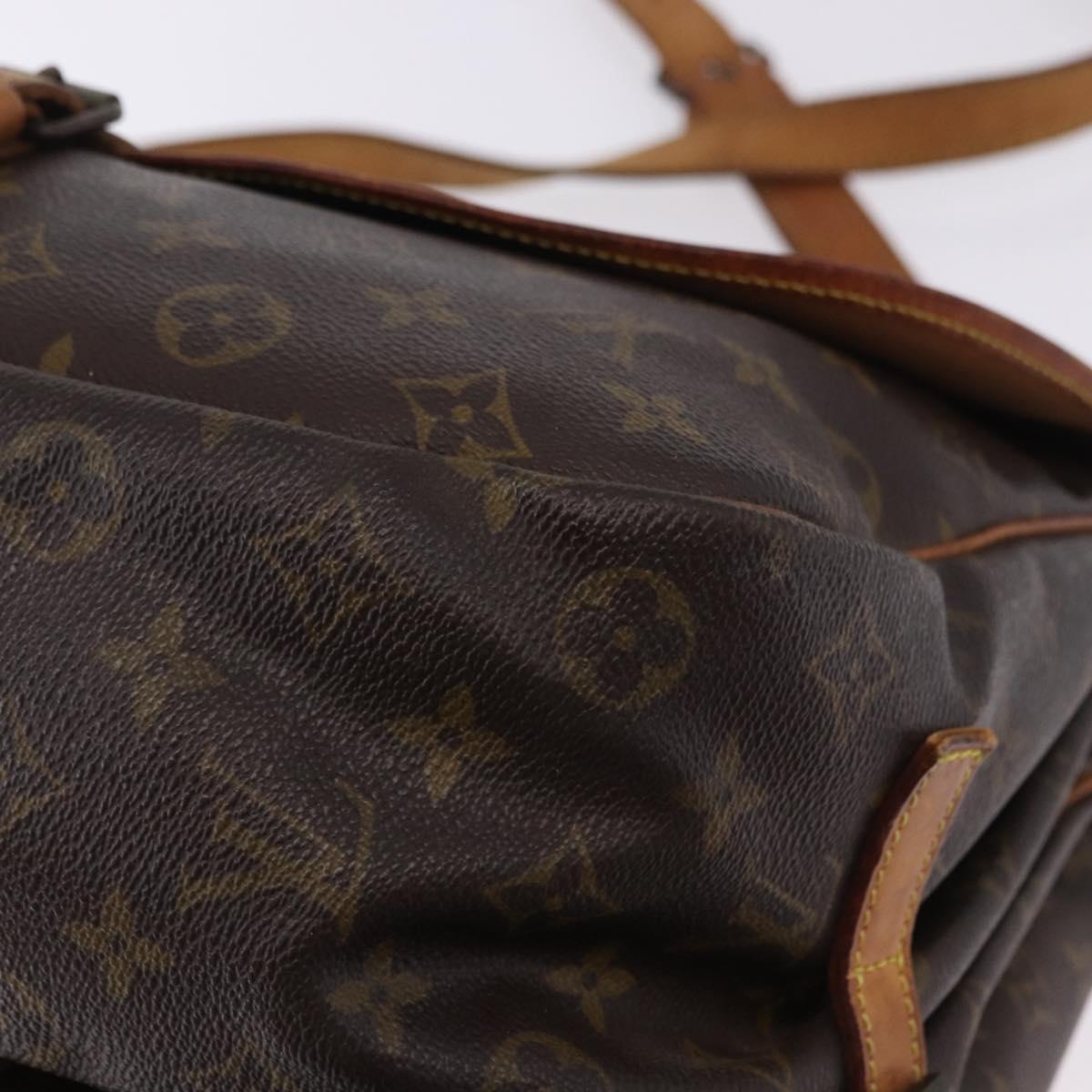 LOUIS VUITTON Monogram Saumur 35 Shoulder Bag M42254 LV Auth BA055