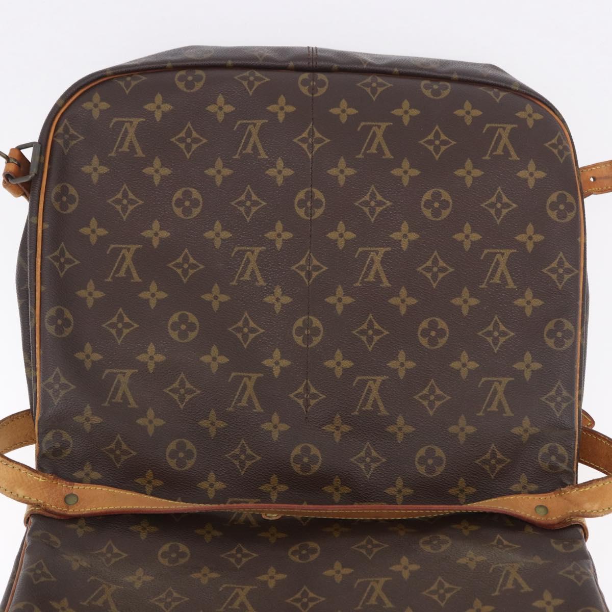 LOUIS VUITTON Monogram Saumur 35 Shoulder Bag M42254 LV Auth BA055