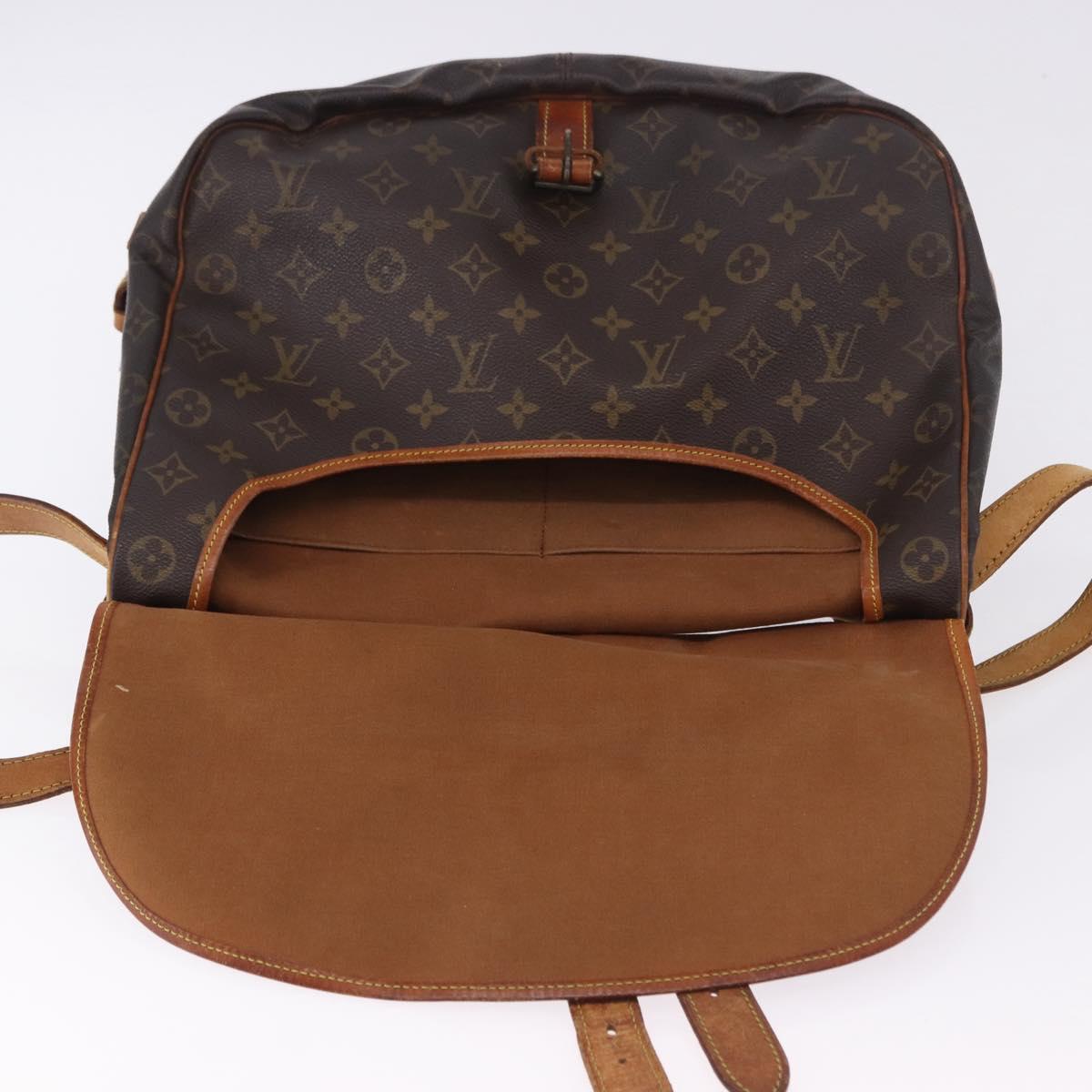 LOUIS VUITTON Monogram Saumur 35 Shoulder Bag M42254 LV Auth BA055