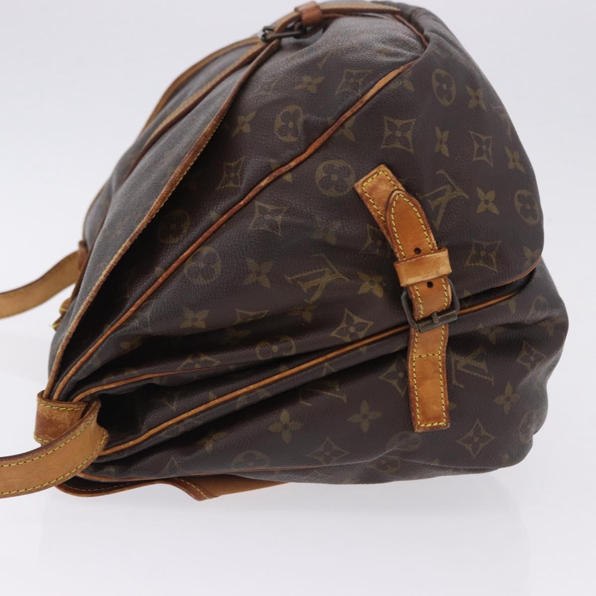 LOUIS VUITTON Monogram Saumur 35 Shoulder Bag M42254 LV Auth BA055
