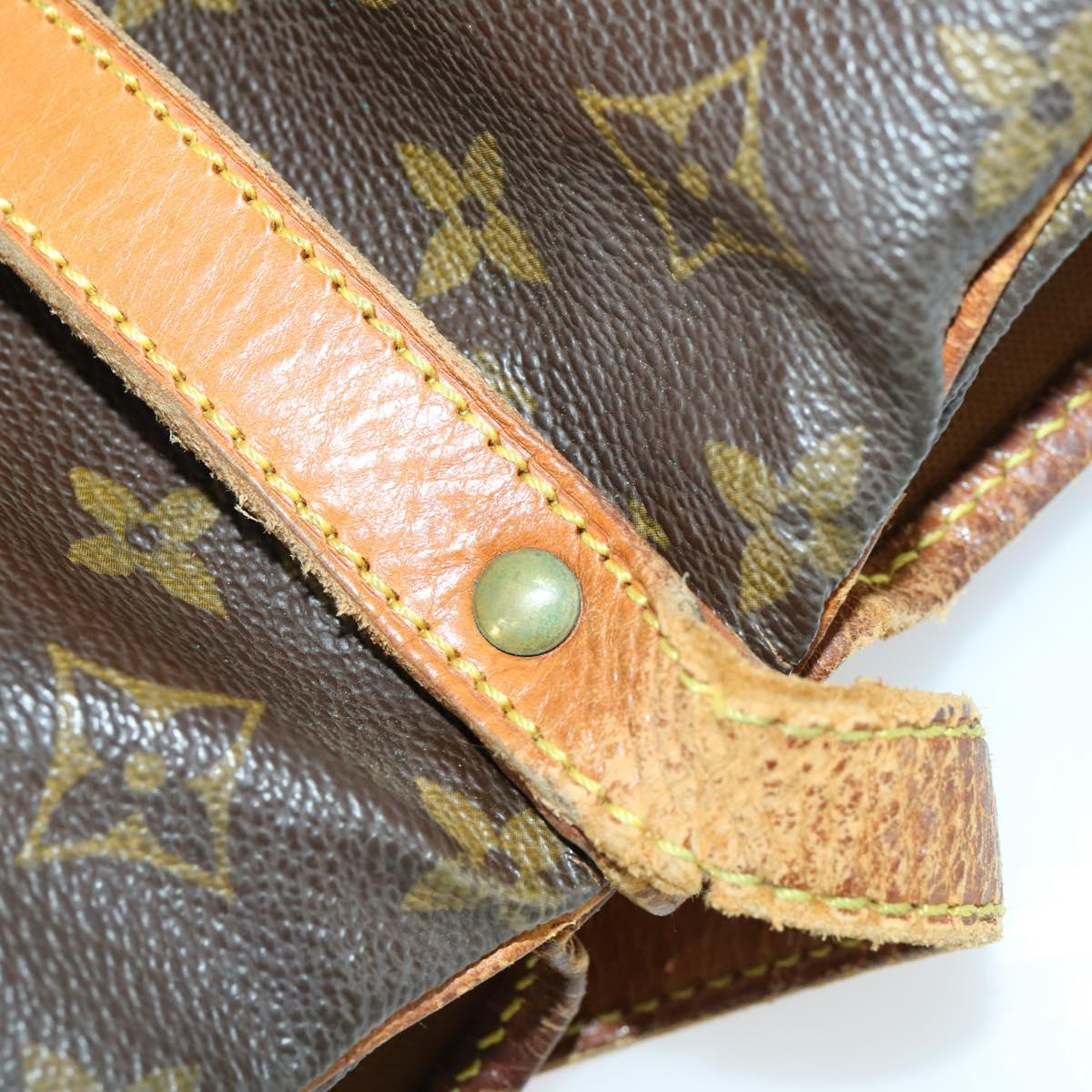 LOUIS VUITTON Monogram Saumur 30 Shoulder Bag M42256 LV Auth BA10158