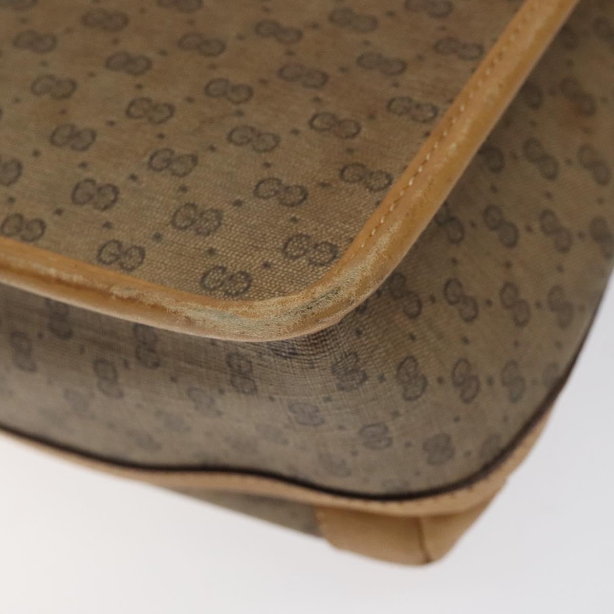 GUCCI GG Supreme Shoulder Bag PVC Beige Gold 001 261 0688 Auth BA1027