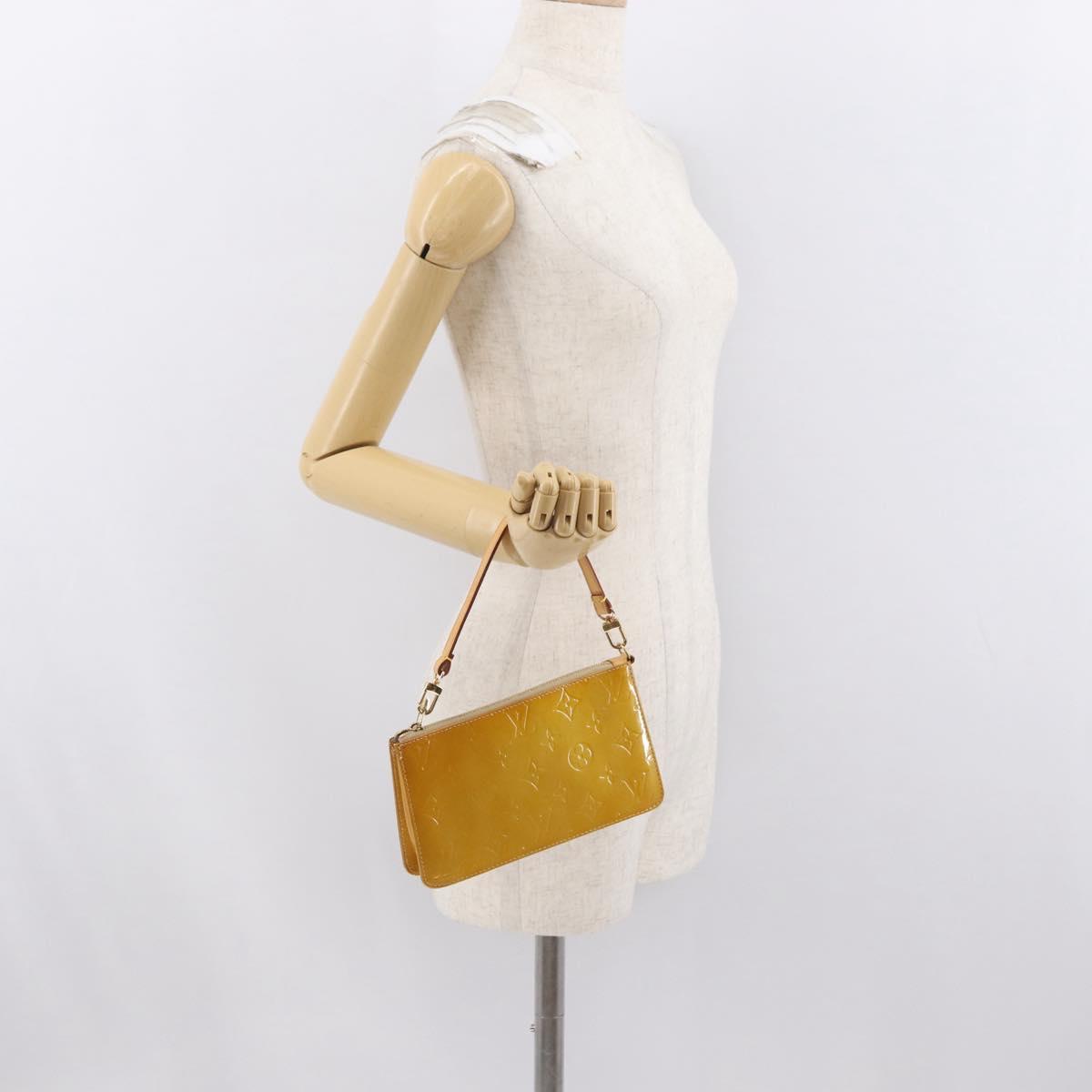 LOUIS VUITTON Vernis Lexington Accessory Pouch Beige M91010 LV Auth BA10359