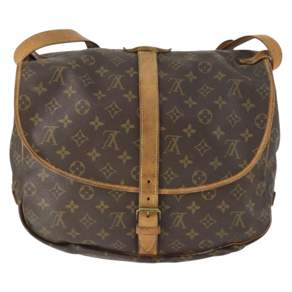 LOUIS VUITTON Monogram Saumur 35 Shoulder Bag M42254 LV Auth BA10390