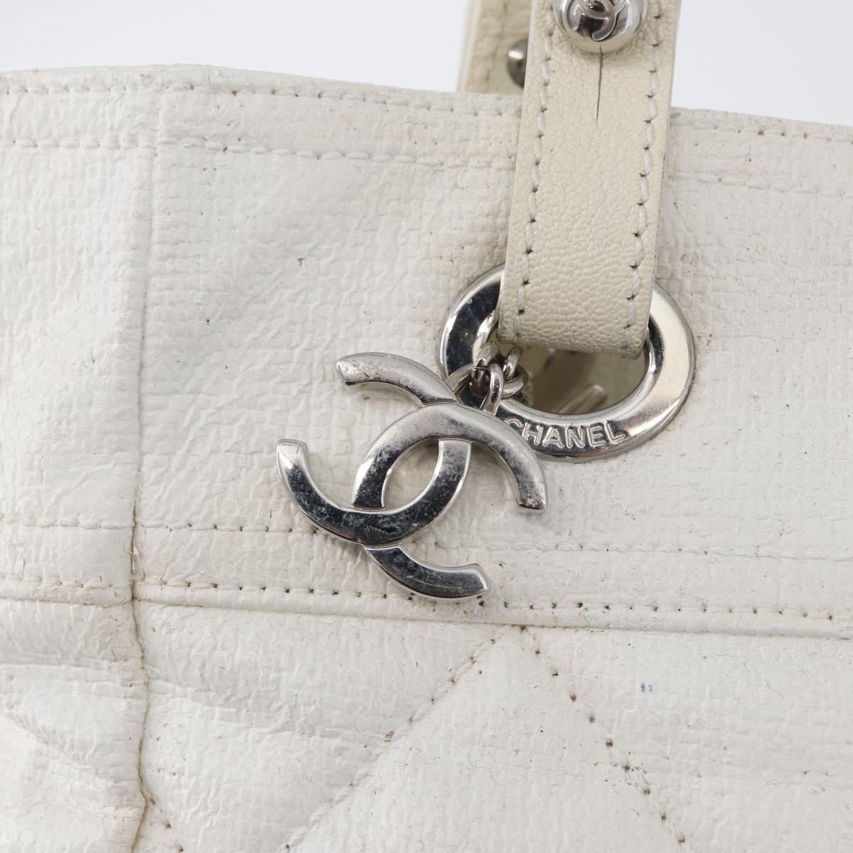 CHANEL Tote Bag Leather Silver White CC Auth BA10495