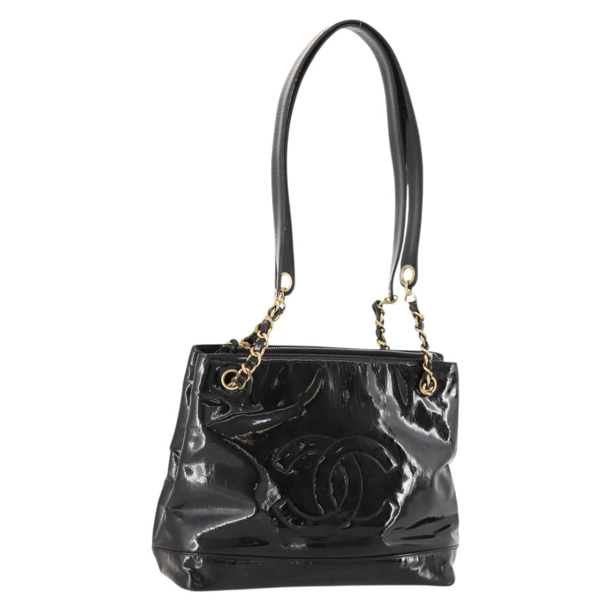 CHANEL Chain Shoulder Bag Patent leather Black Gold CC Auth BA10725