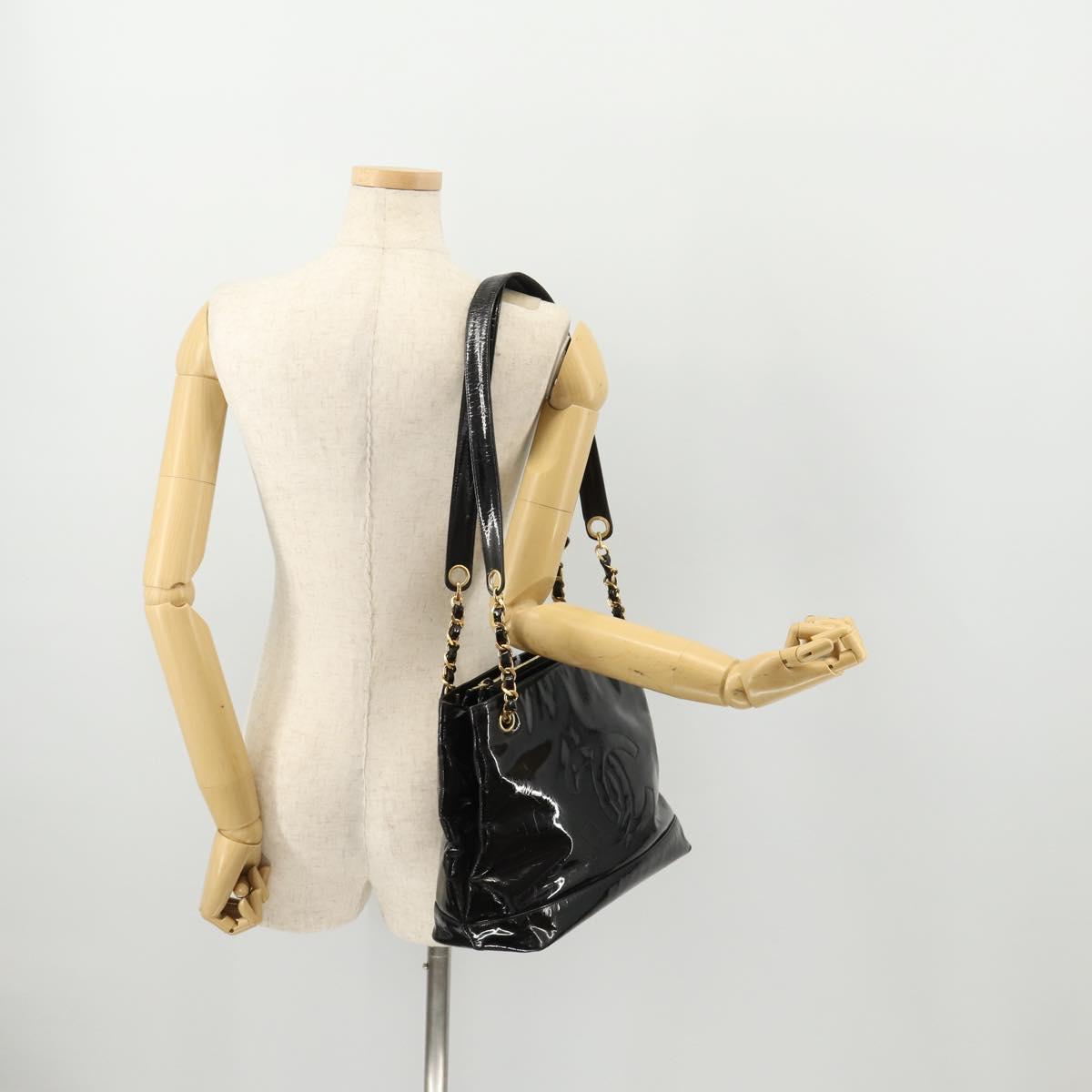 CHANEL Chain Shoulder Bag Patent leather Black Gold CC Auth BA10725