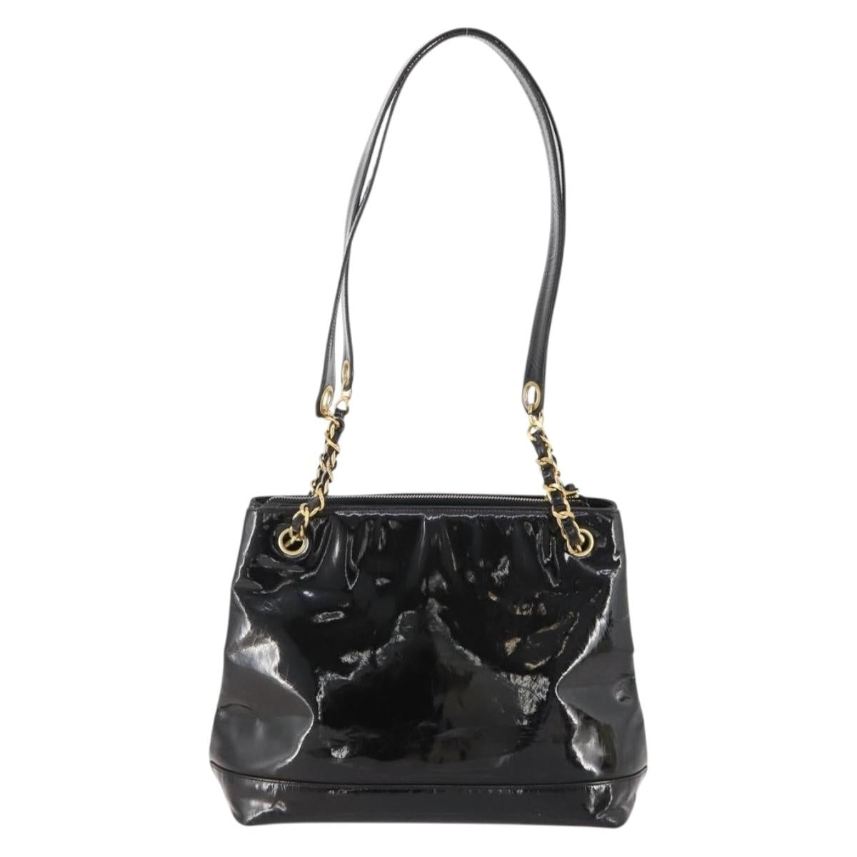 CHANEL Chain Shoulder Bag Patent leather Black Gold CC Auth BA10725