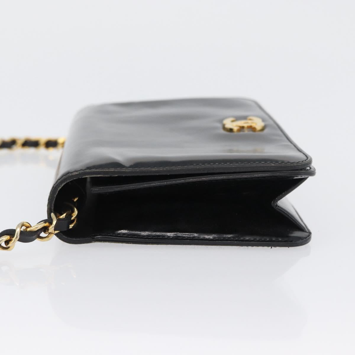 CHANEL Chain Shoulder Bag Patent leather Black Gold CC Auth BA10760