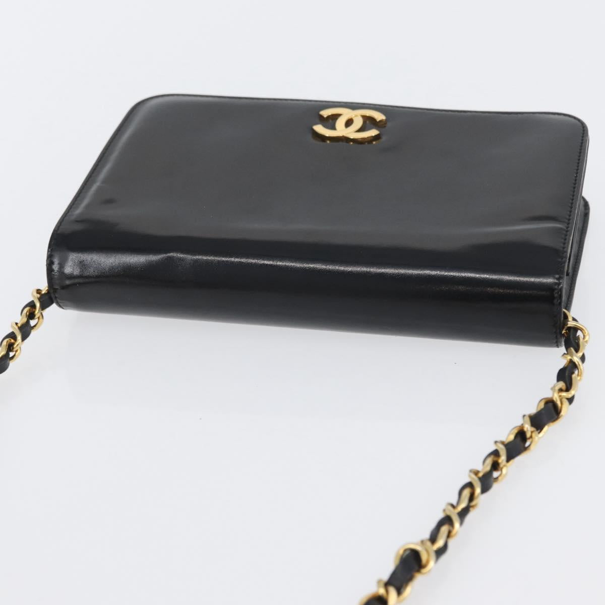 CHANEL Chain Shoulder Bag Patent leather Black Gold CC Auth BA10760
