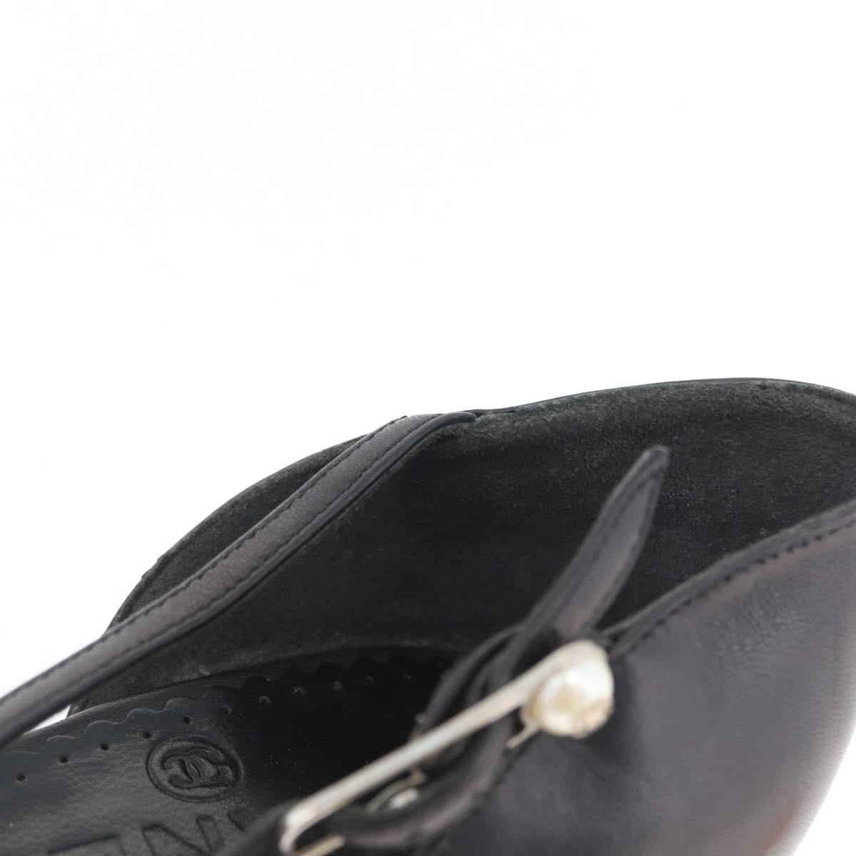 CHANEL Pumps High Heels Leather 35 1/2 Black CC Auth BA10766