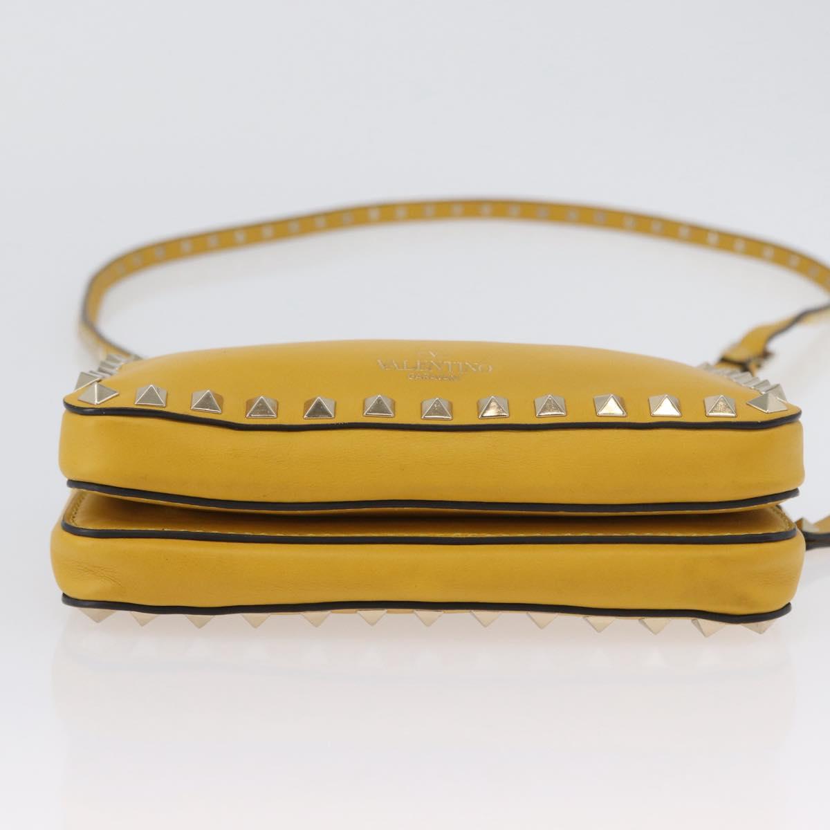 Gianni Versace Rock Studs Shoulder Bag Leather Yellow Gold Auth BA10807