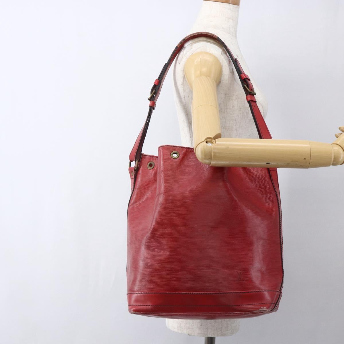 LOUIS VUITTON Epi Noe Shoulder Bag Red M44007 LV Auth BA10844