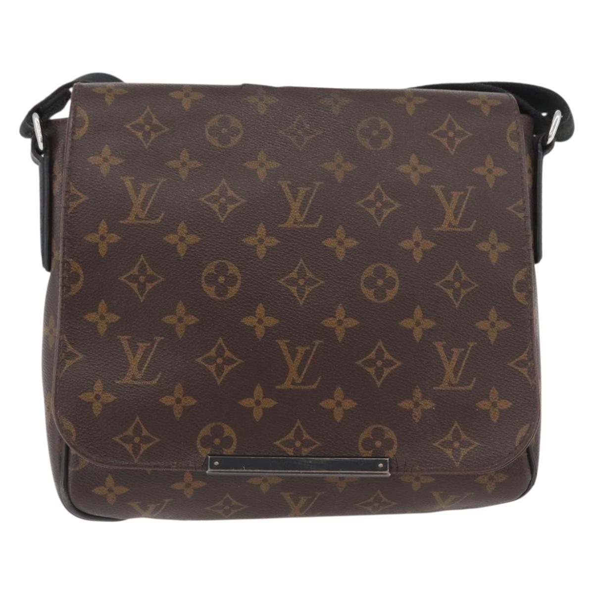 LOUIS VUITTON Monogram District PM Shoulder Bag M40935 LV Auth BA10866