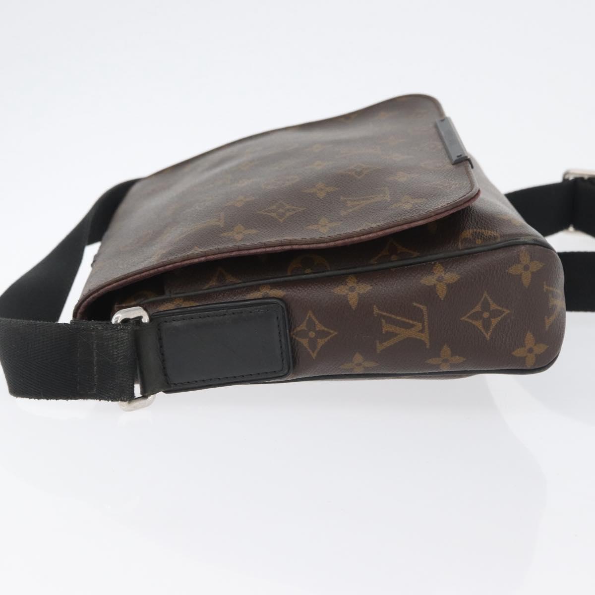 LOUIS VUITTON Monogram District PM Shoulder Bag M40935 LV Auth BA10866
