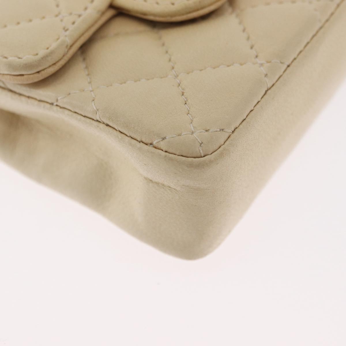 CHANEL Matelasse Pouch Lamb Skin Beige Gold CC Auth BA10922