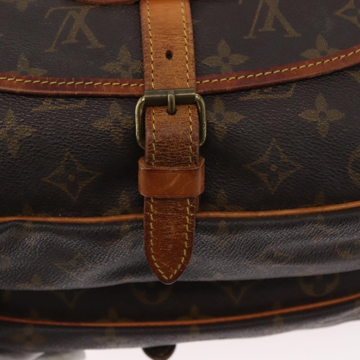LOUIS VUITTON Monogram Saumur 30 Shoulder Bag M42256 LV Auth BA10996