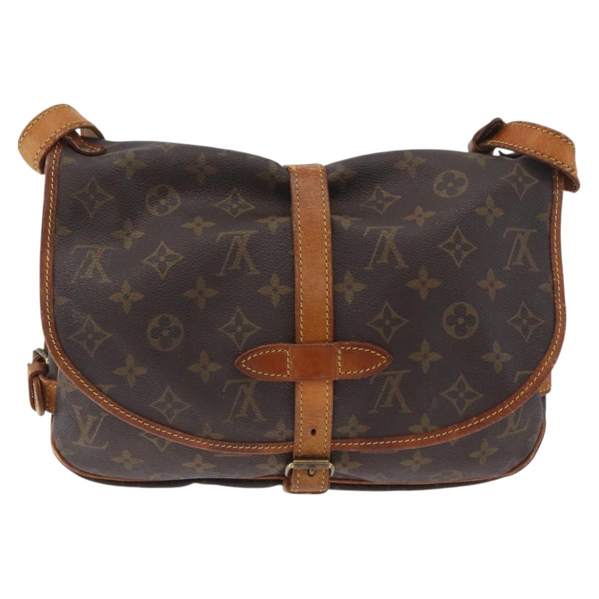 LOUIS VUITTON Monogram Saumur 30 Shoulder Bag M42256 LV Auth BA10996