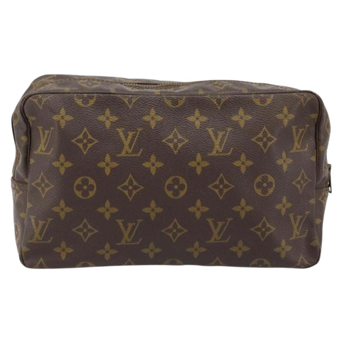 LOUIS VUITTON Monogram Trousse Toilette 28 Clutch Bag M47522 LV Auth BA10997