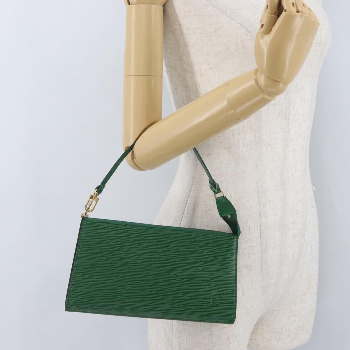 LOUIS VUITTON Epi Pochette Accessoires Accessory Pouch Green M52984 Auth BA11015