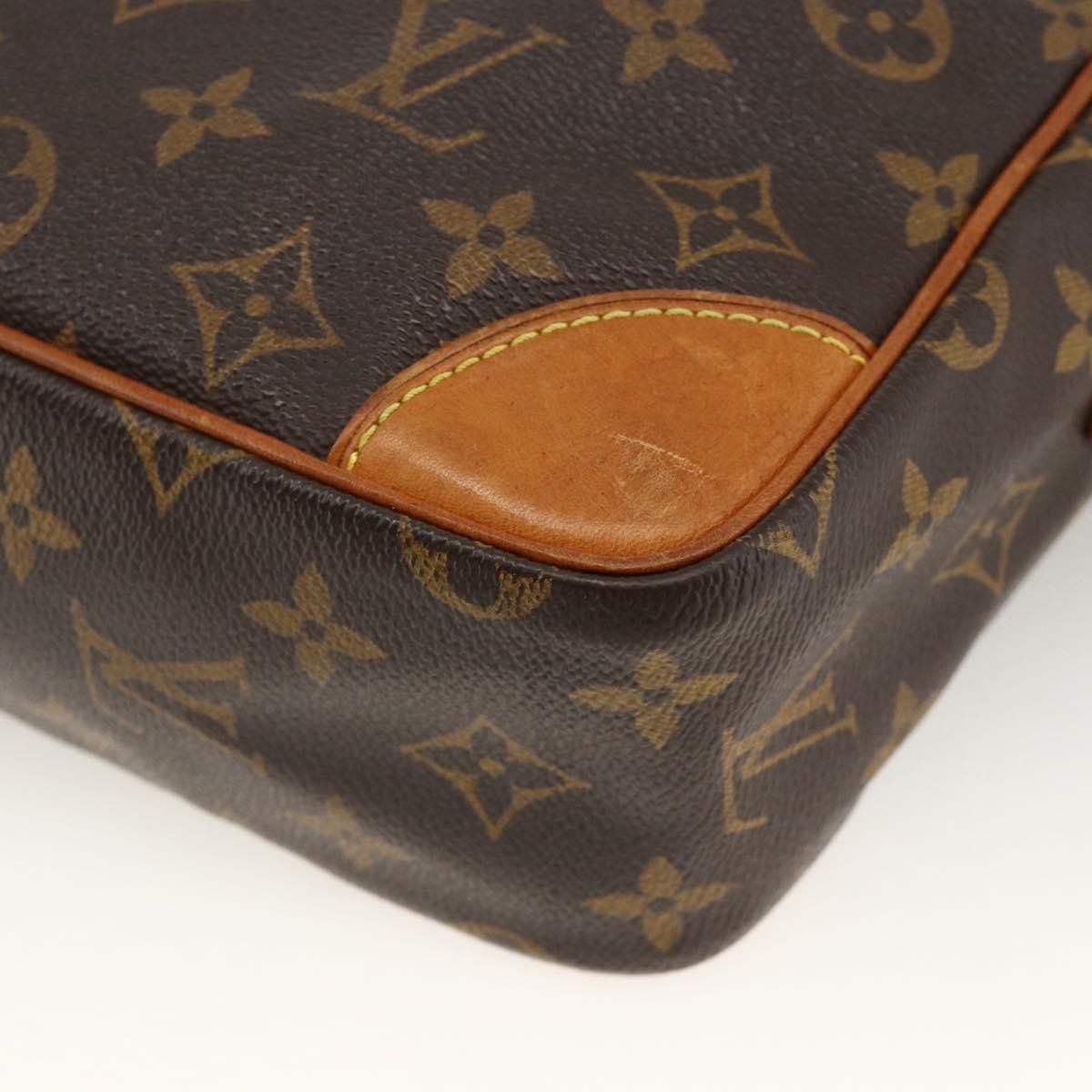 LOUIS VUITTON Monogram Trocadero 30 Shoulder Bag M51272 LV Auth BA11238
