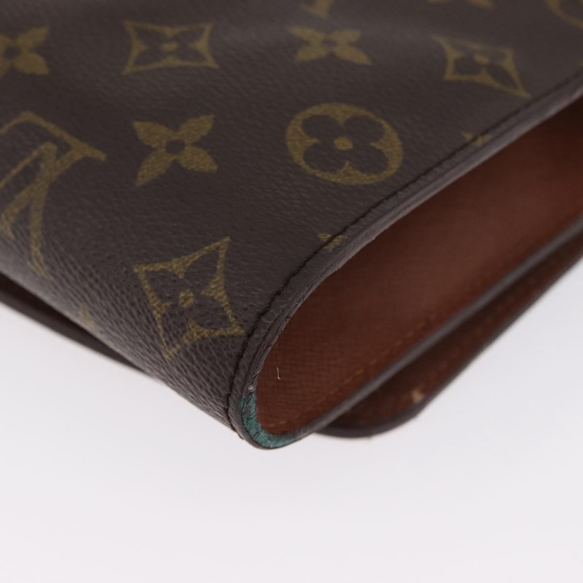 LOUIS VUITTON Monogram Bordeaux 27 Shoulder Bag M51797 LV Auth BA11255