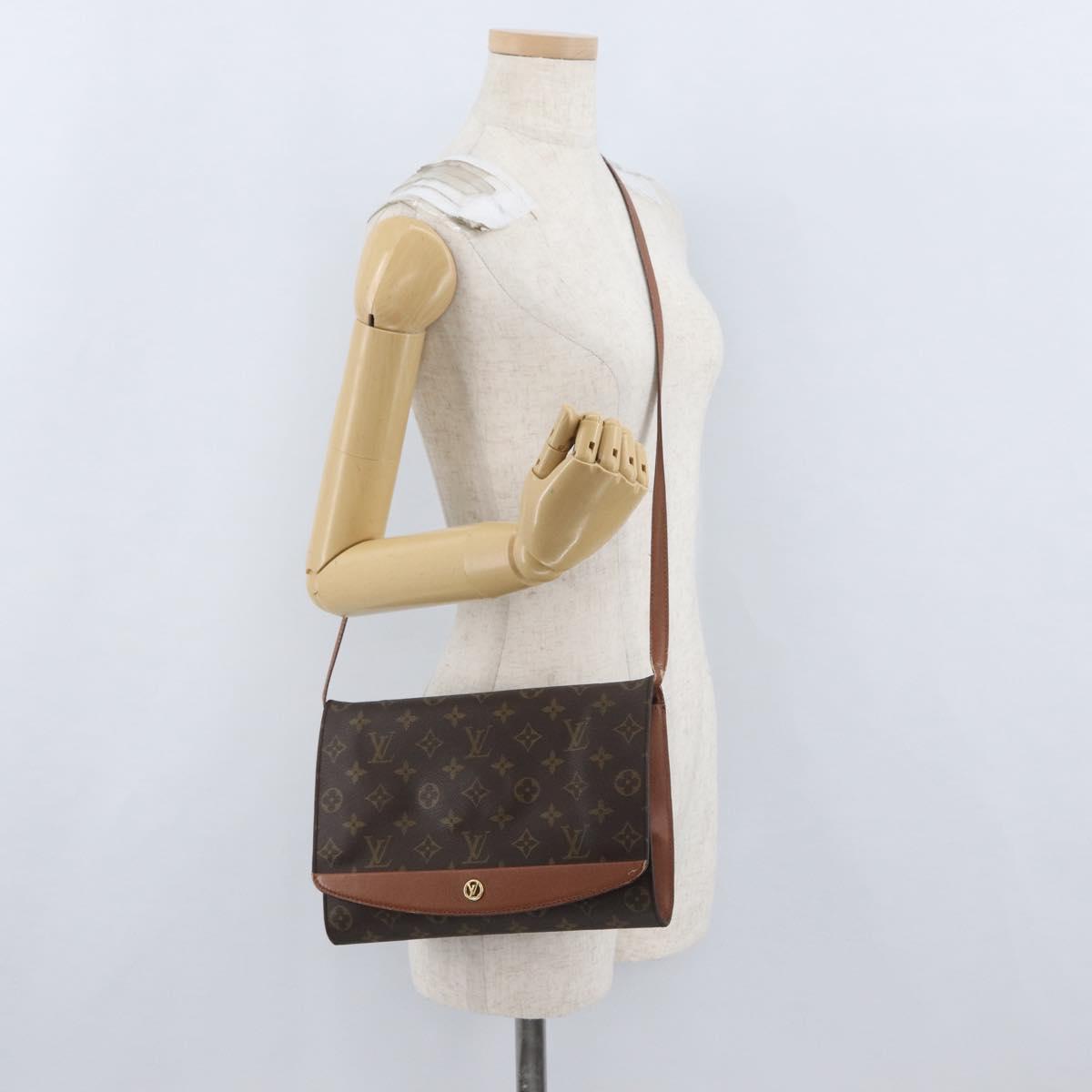 LOUIS VUITTON Monogram Bordeaux 27 Shoulder Bag M51797 LV Auth BA11255