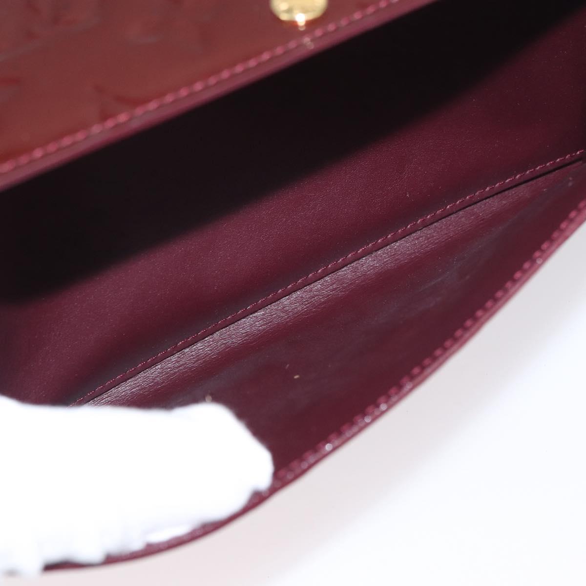 LOUIS VUITTON Vernis Portefeuille Sarah Wallet Amarante M93524 LV Auth BA11511A