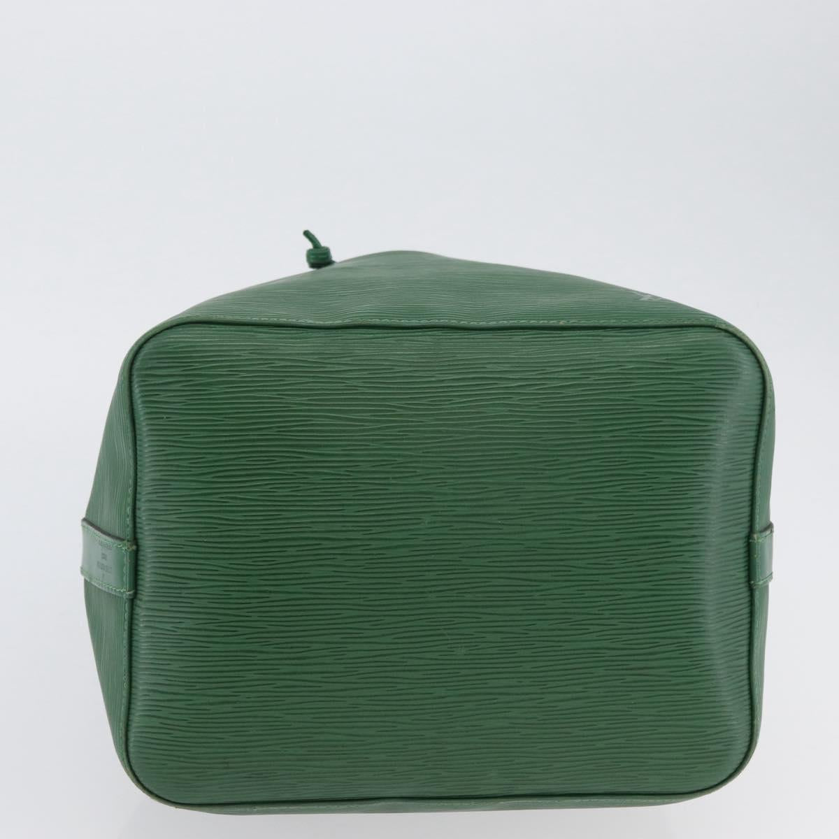 LOUIS VUITTON Epi Petit Noe Shoulder Bag Green M44104 LV Auth BA11550