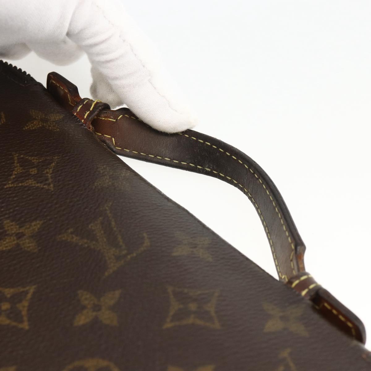 LOUIS VUITTON Monogram Poche Escapade Travel Case M60113 LV Auth BA11632