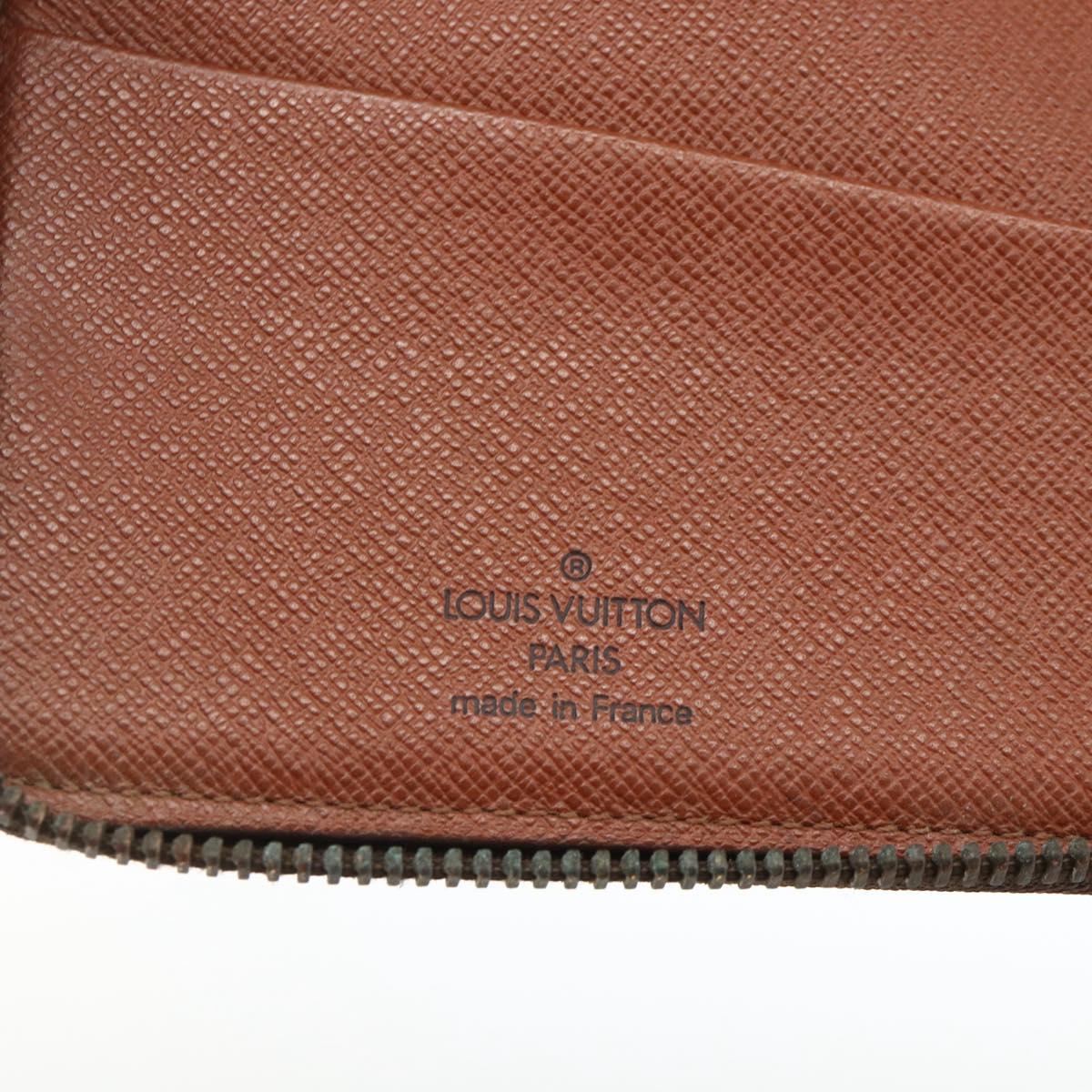 LOUIS VUITTON Monogram Poche Escapade Travel Case M60113 LV Auth BA11632