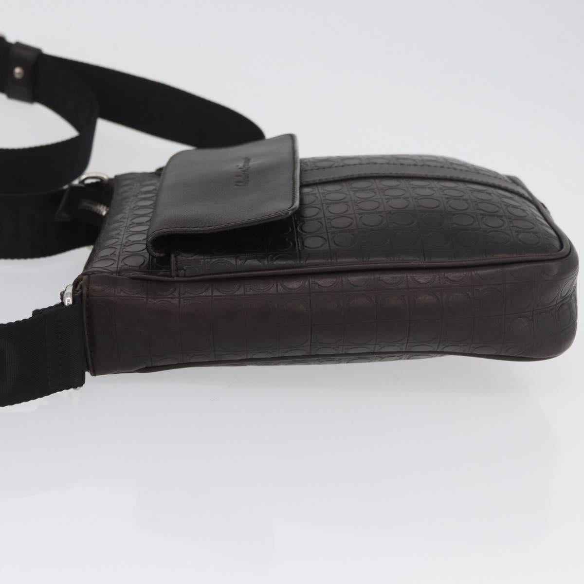 Salvatore Ferragamo Shoulder Bag Leather Black Gold Auth BA11653
