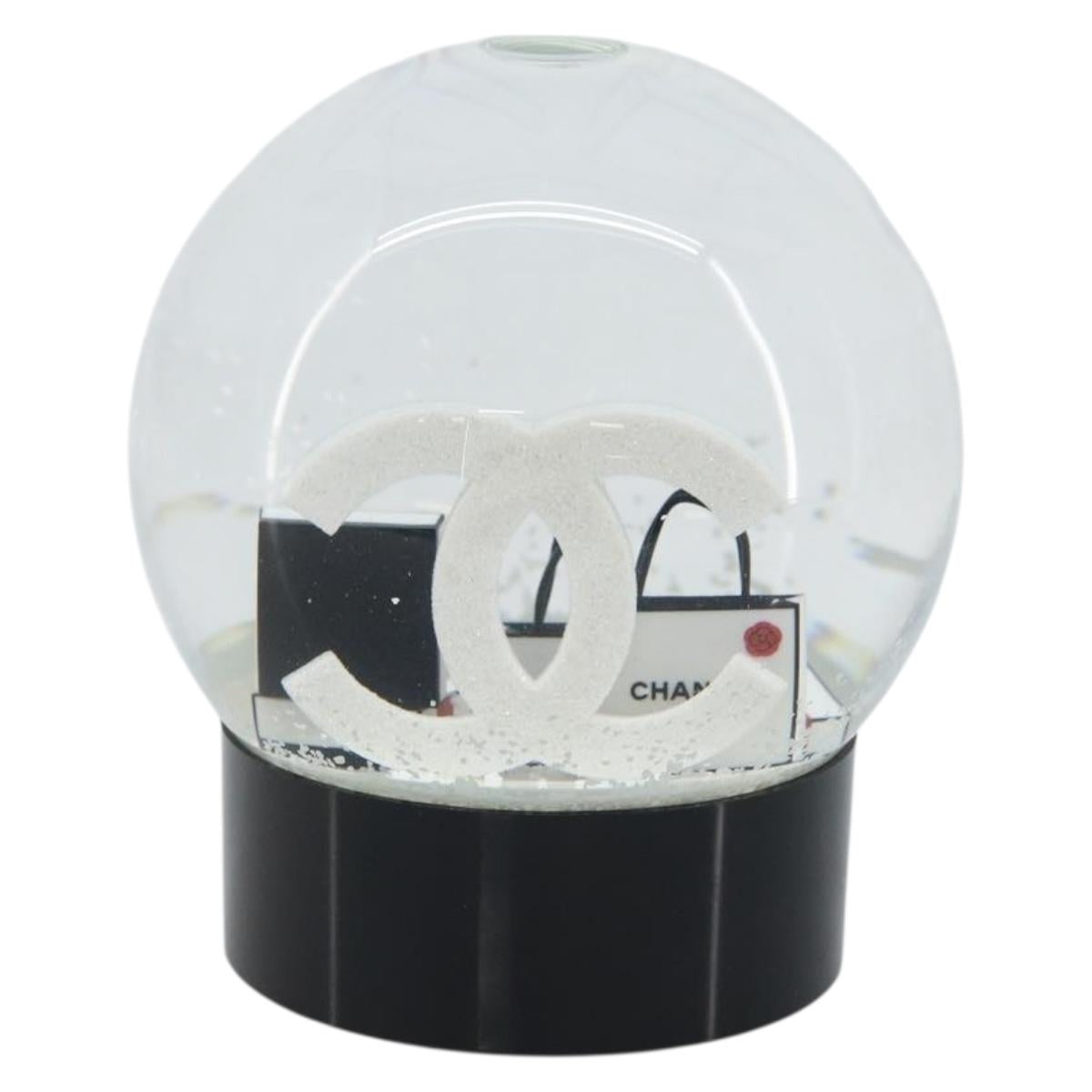 CHANEL Snow Globe Glass White CC Auth BA11731