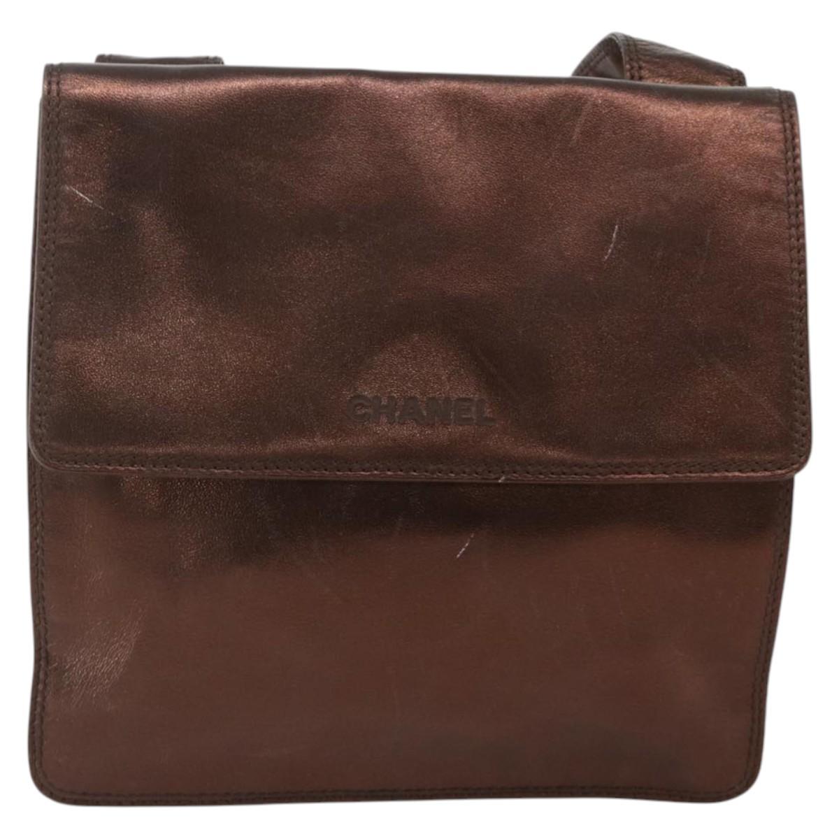 CHANEL Shoulder Bag Leather Brown CC Auth BA11861A