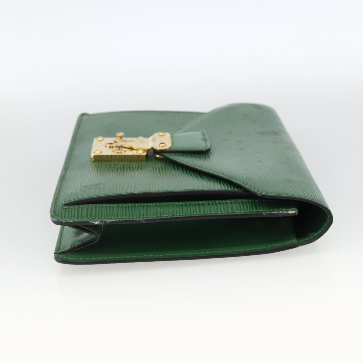 LOUIS VUITTON Epi Serie Dragonne Clutch Bag Green LV Auth BA11887