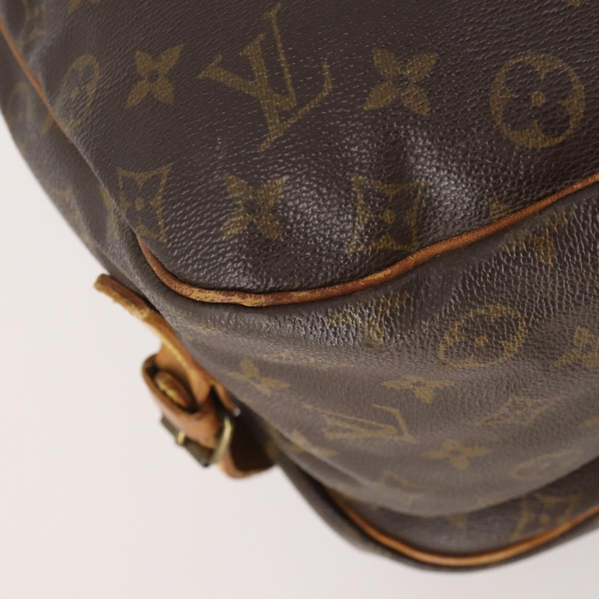 LOUIS VUITTON Monogram Saumur 35 Shoulder Bag M42254 LV Auth BA12326