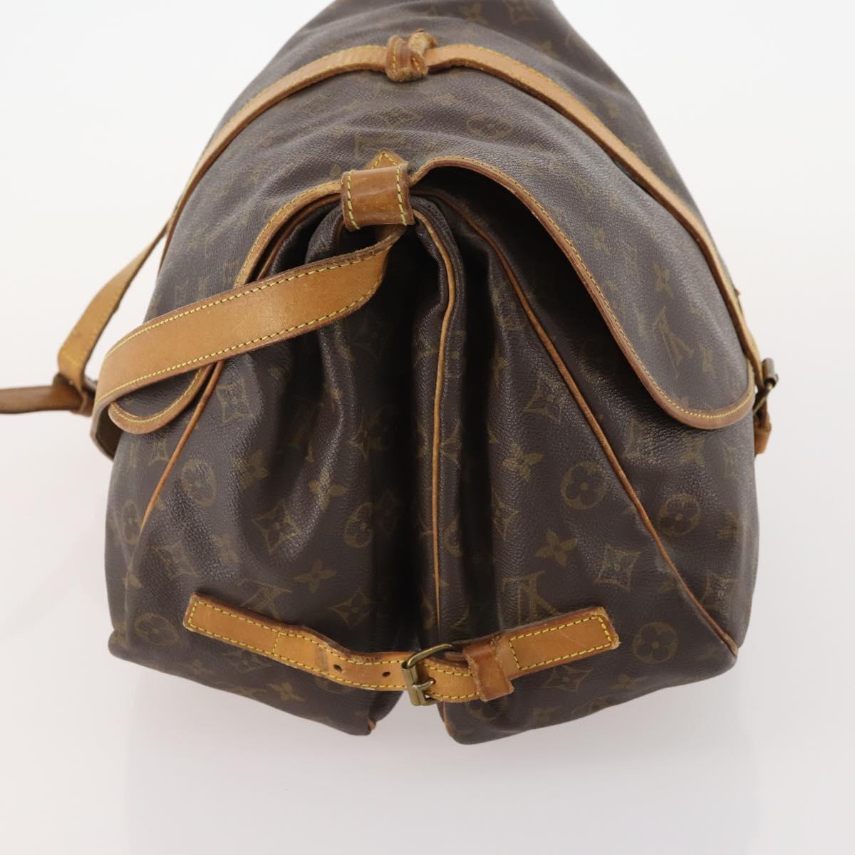 LOUIS VUITTON Monogram Saumur 35 Shoulder Bag M42254 LV Auth BA12326
